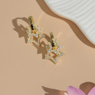 Gümüş Vadisi Kadın 925 Ayar Gümüş Altın kaplama Zirkon Taşlı Yıldız Küpe - Fiyatı, Yorumları